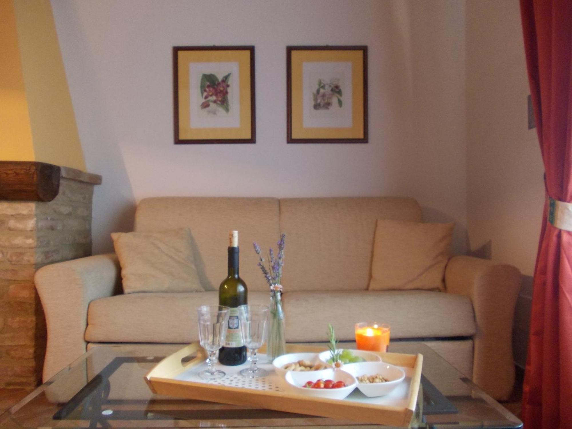 Poggio Al Palio Aparthotel San Lorenzo a Merse ห้อง รูปภาพ