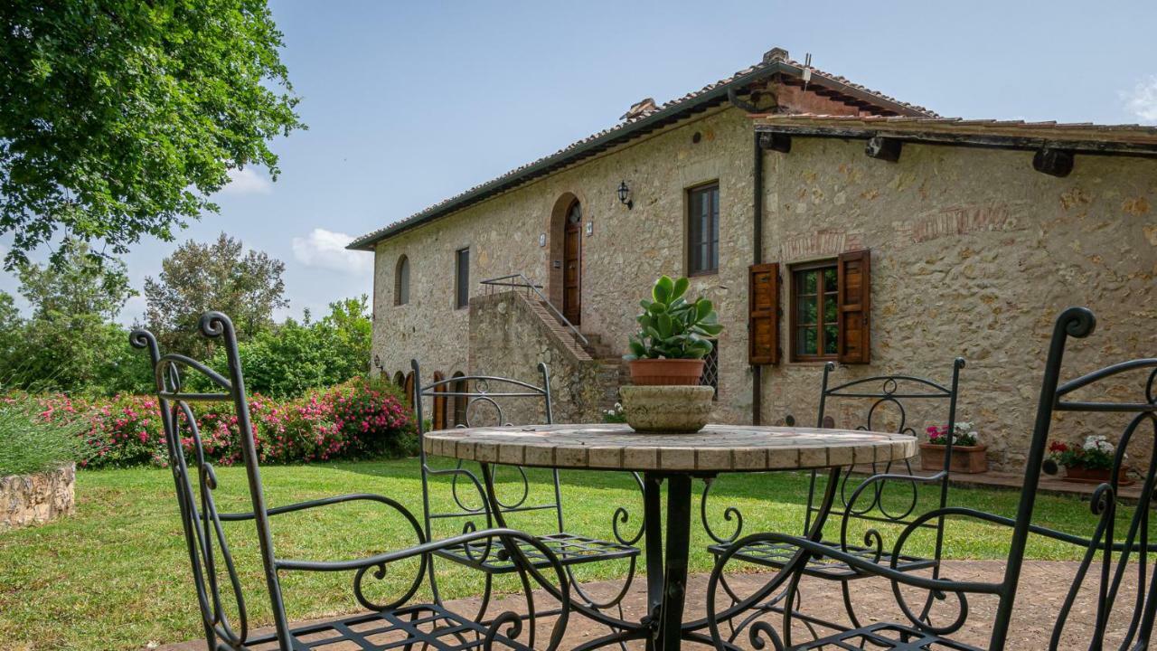 Poggio Al Palio Aparthotel San Lorenzo a Merse ภายนอก รูปภาพ
